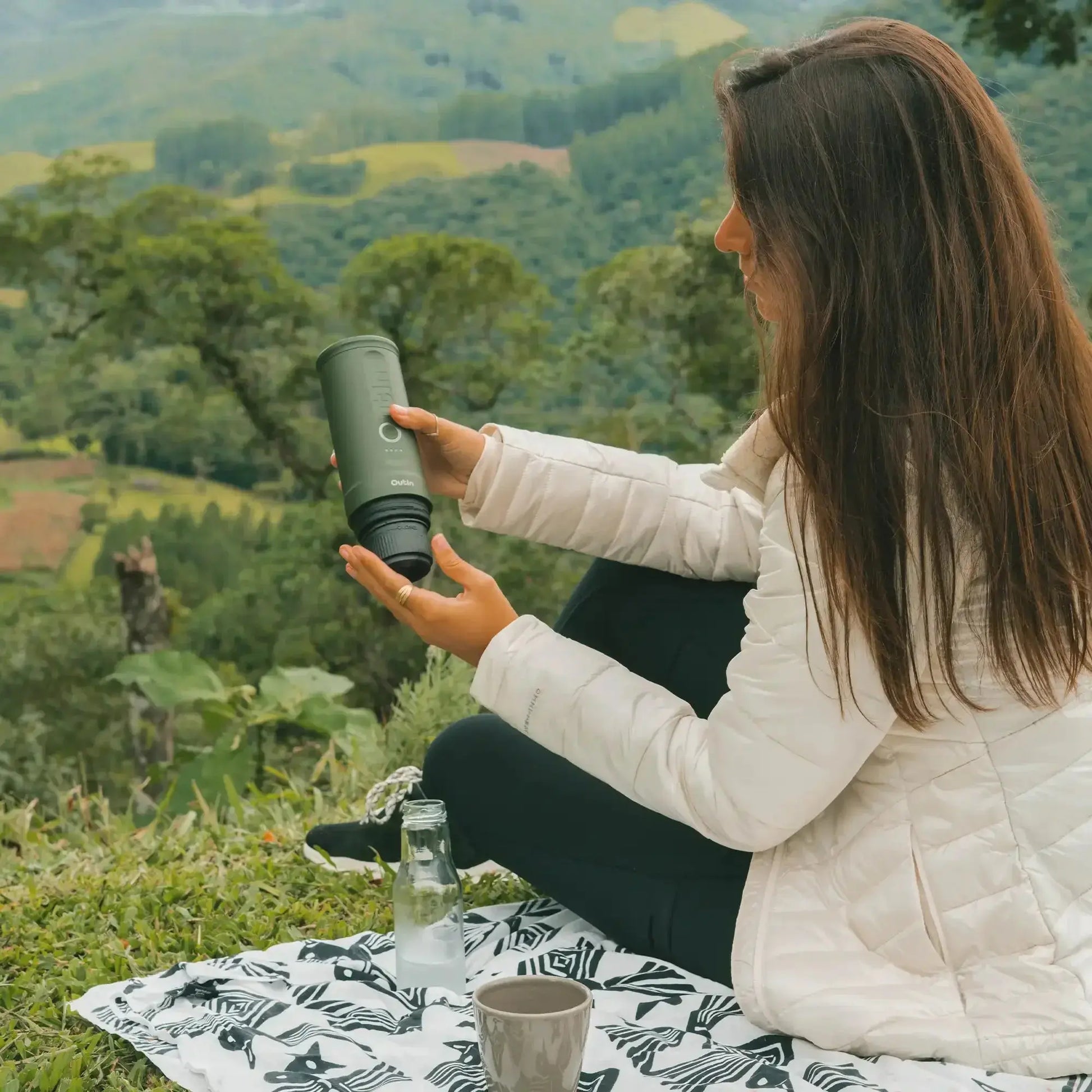 Nano Portable Espresso Machine (Forest Green) OutIn