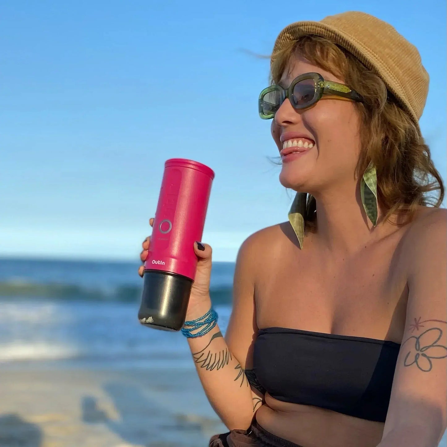 Nano Portable Espresso Machine (Fuchsia Pink) OutIn
