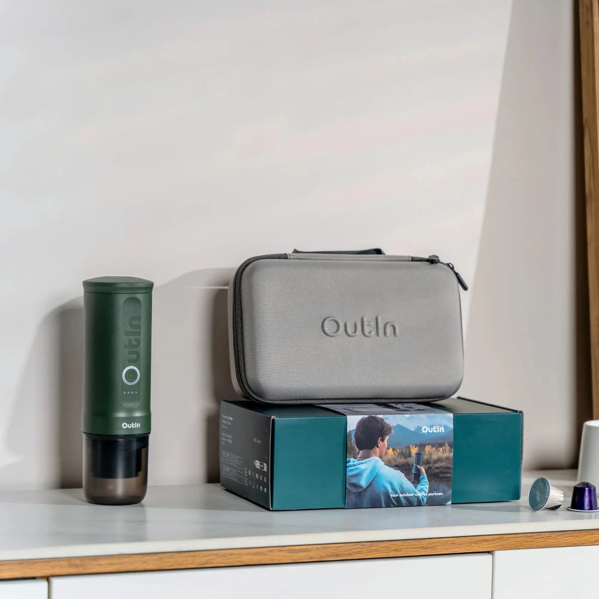 Traveler Espresso Gift Set (Forest Green) OutIn
