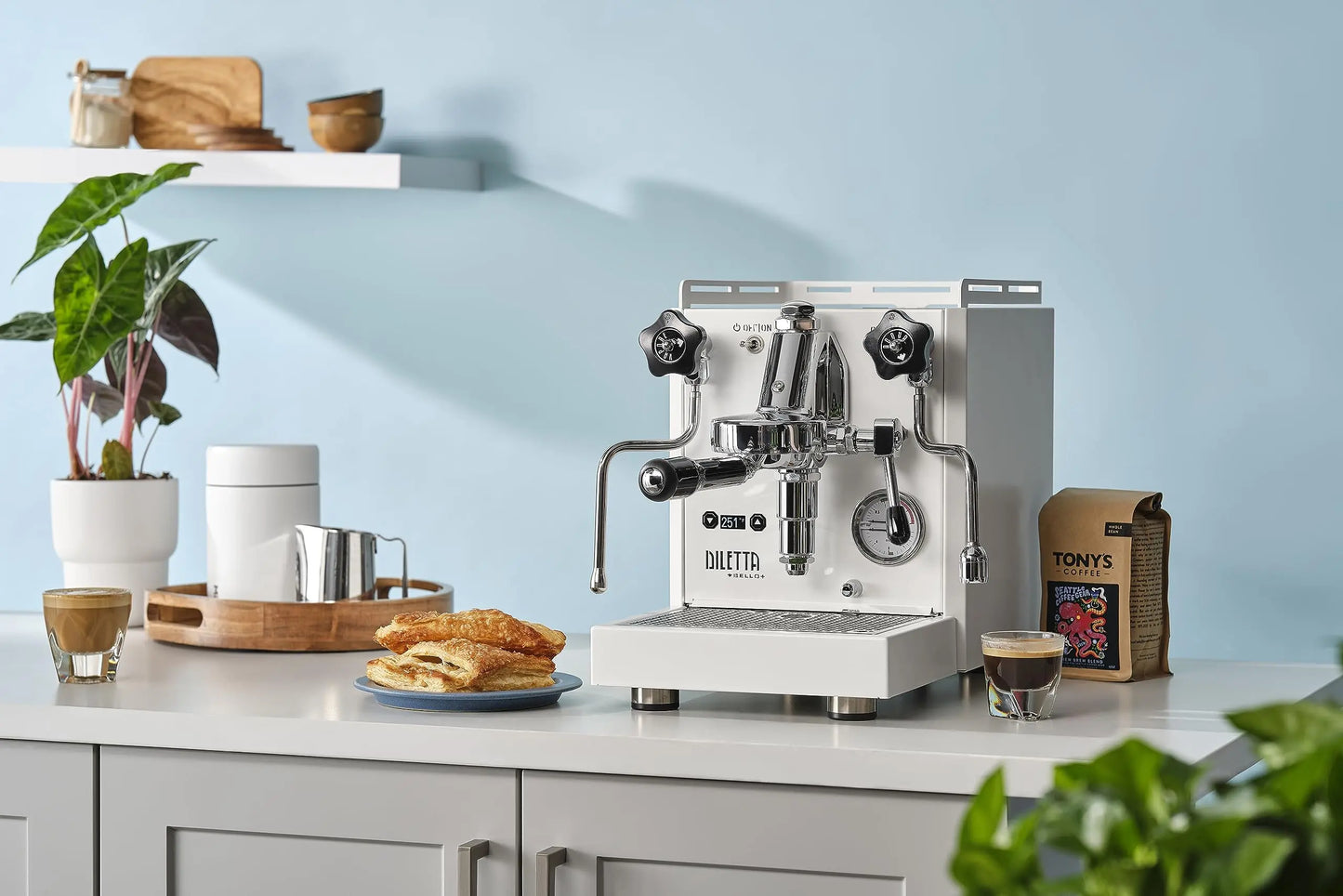 Diletta Bello+ Espresso Machine | E61 | PID Temperature Control | Shot Timer | Programmable Preinfusion | Handmade In Italy (Black) Mt. Diablo Coffee and Gear